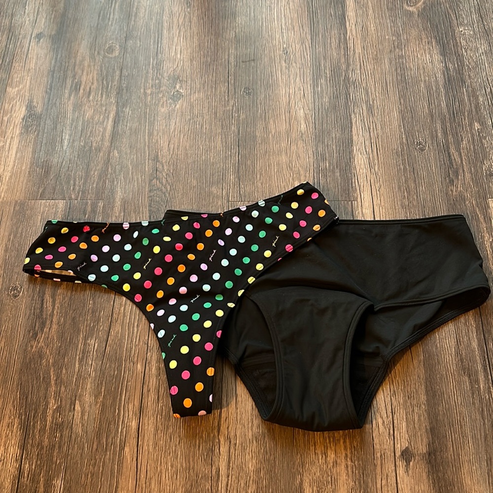 NWOT Victoria secret pair of panties size medium